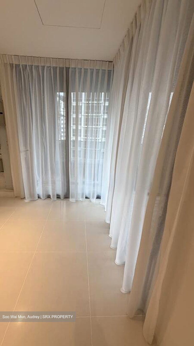 M5 (D10), Apartment #508786191